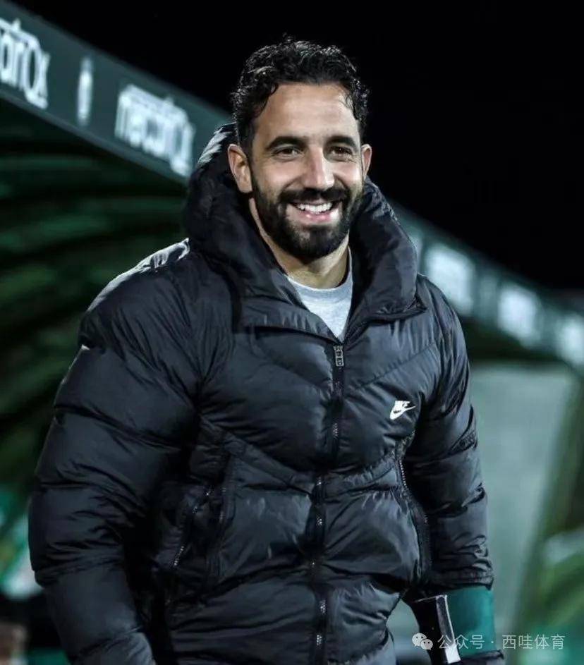 曼联主教练盛赞年轻球员,在欧冠的成长 曼联主教练盛赞年轻球员,在欧冠的成长