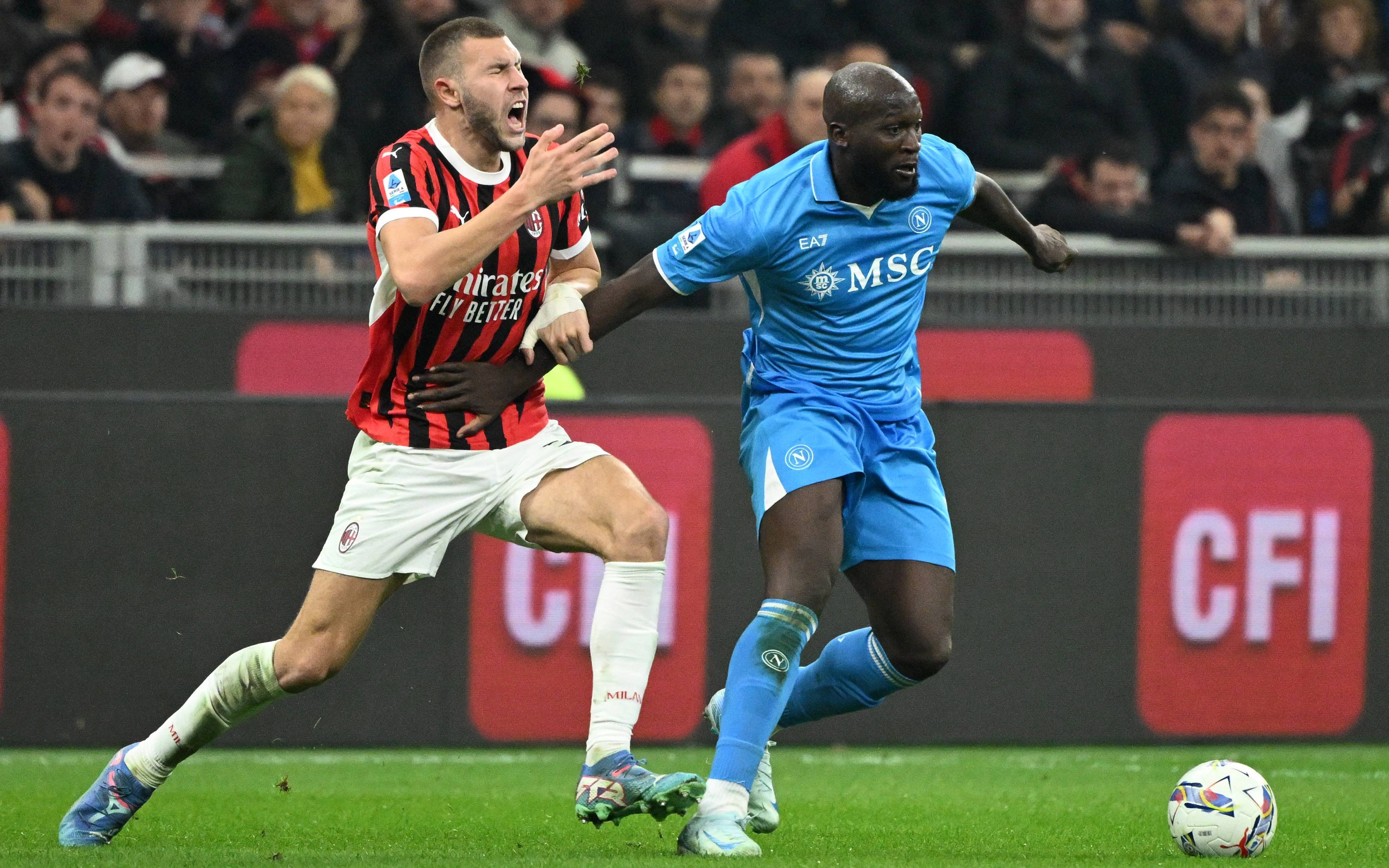 AC米兰客场再胜,继续领跑意甲积分榜 AC米兰客场再胜,继续领跑意甲积分榜