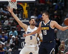 切尔西中场坎特独中两元,帮助球队锁定胜局 切尔西中场坎特独中两元,帮助球队锁定胜局