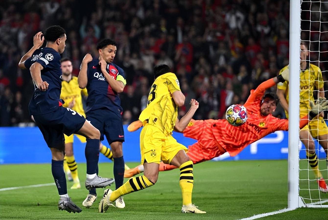 巴黎圣日耳曼龙盘巧算,成功夺冠 巴黎圣日耳曼龙盘巧算,成功夺冠