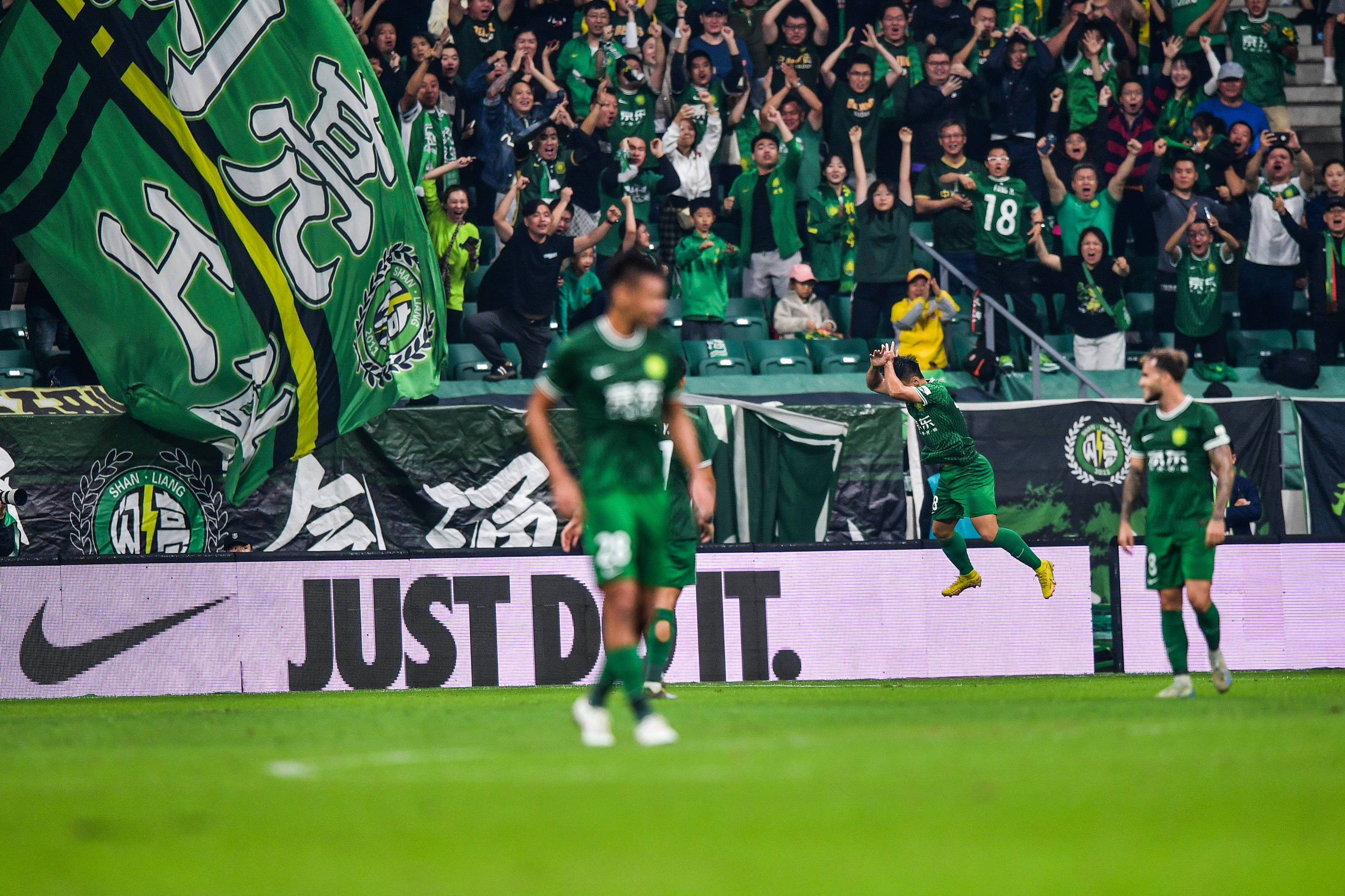 亚冠新赛程揭秘,焦点对决魅力迸发 亚冠新赛程揭秘,焦点对决魅力迸发