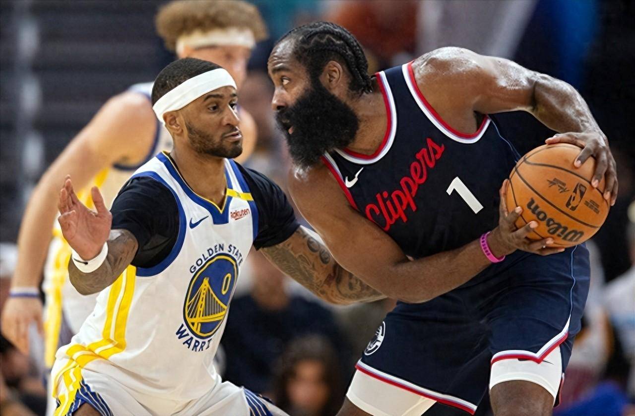 快船主场告捷,体现实力雄厚 快船主场告捷,体现实力雄厚