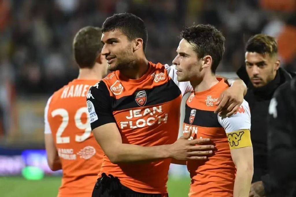 蒙彼利埃主场不敌里昂,状态疲软 蒙彼利埃主场不敌里昂,状态疲软