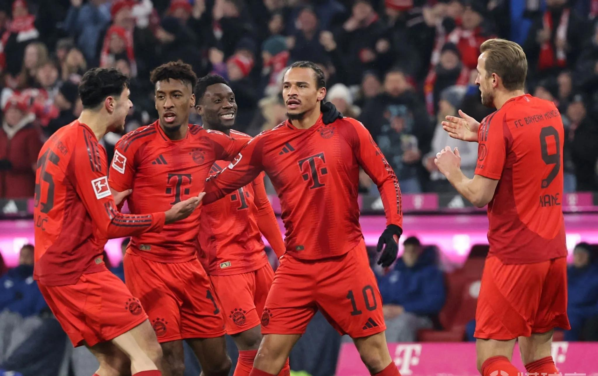 拜仁慕尼黑逆袭击败沙尔克04,德甲榜首位置稳固 拜仁慕尼黑逆袭击败沙尔克04,德甲榜首位置稳固