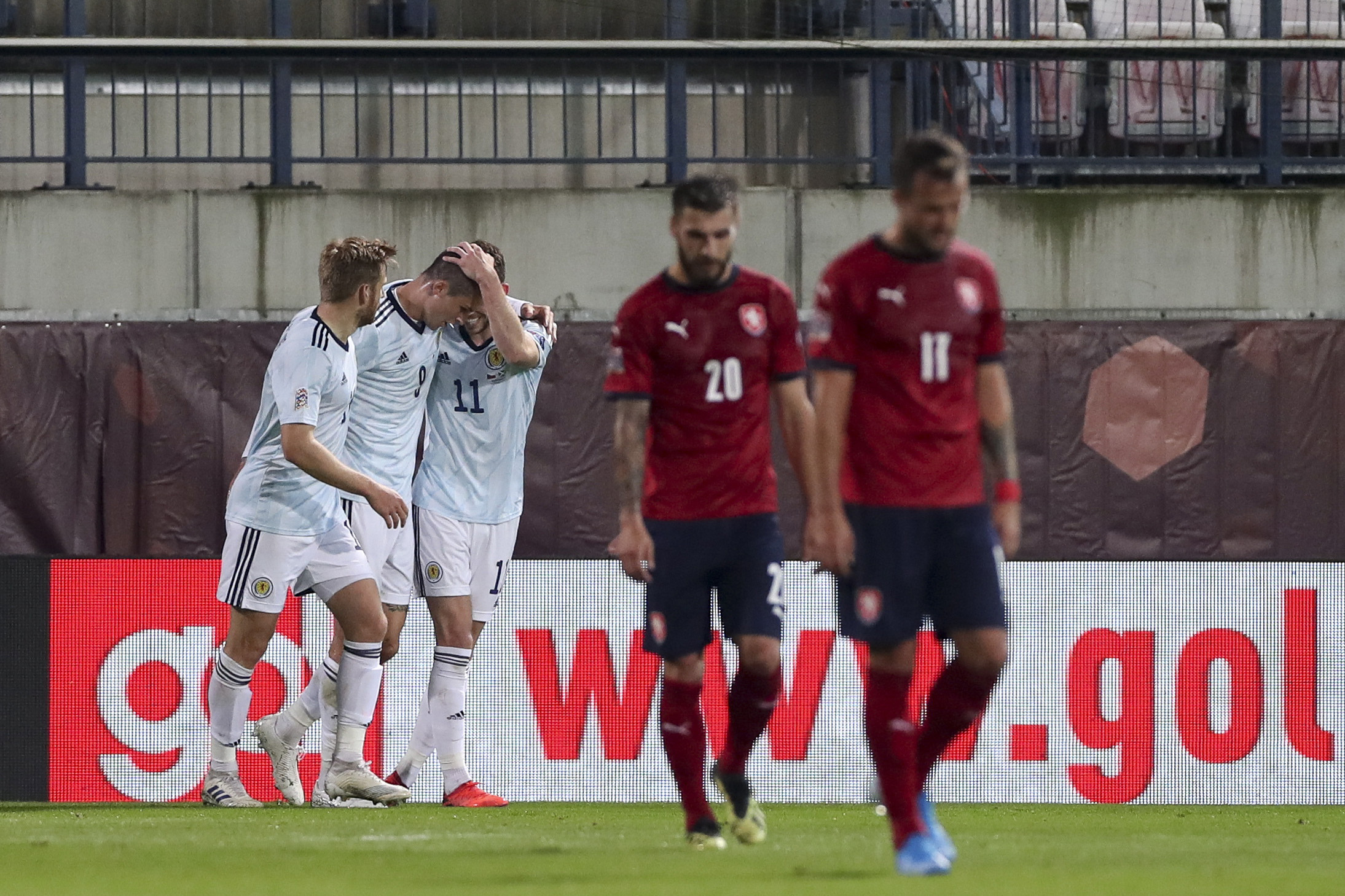 英格兰大胜挪威,领跑小组不可动摇 英格兰大胜挪威,领跑小组不可动摇