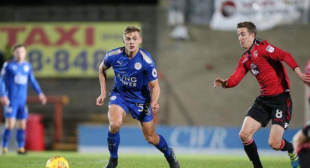 卡迪夫城主场艰难击败,将保级希望保持 卡迪夫城主场艰难击败,将保级希望保持