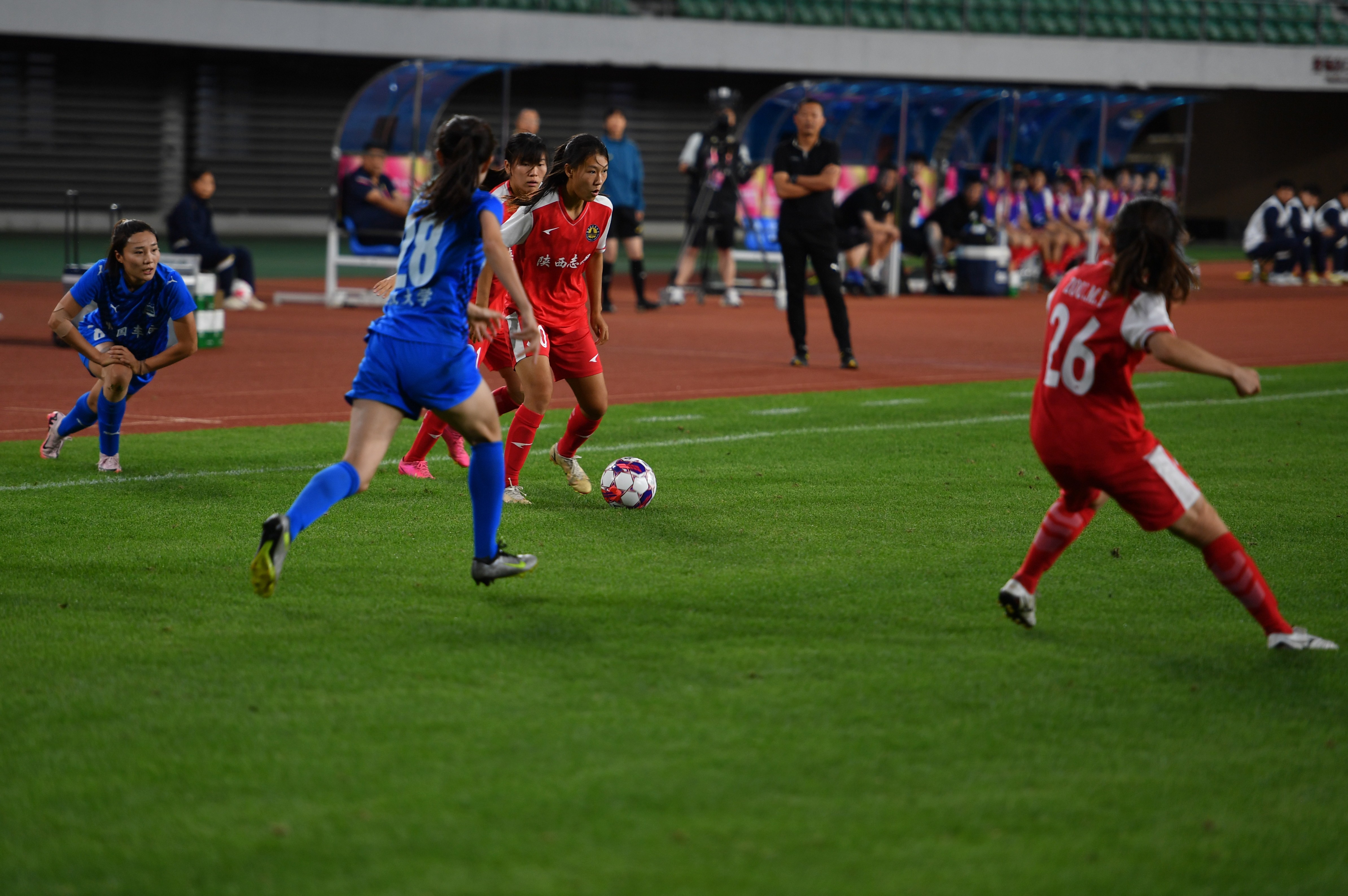 新一届女足联赛首轮比赛精彩继续 新一届女足联赛首轮比赛精彩继续