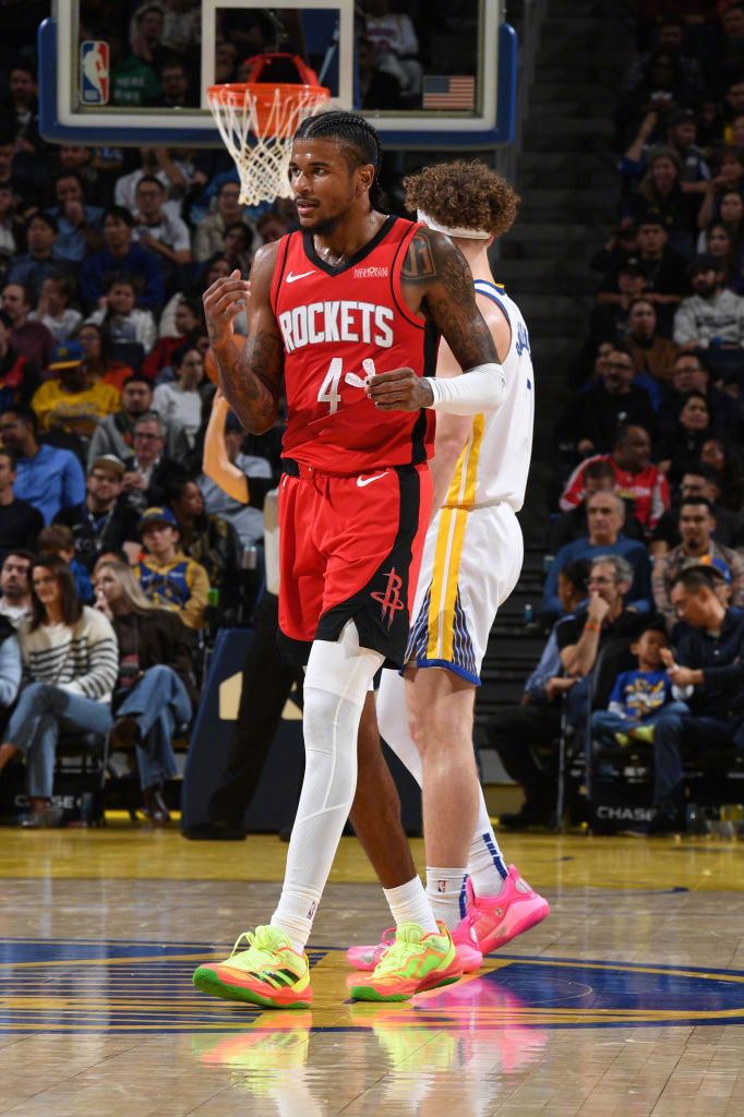 火箭遭逢5连败,哈登缺阵防守难控制 火箭遭逢5连败,哈登缺阵防守难控制