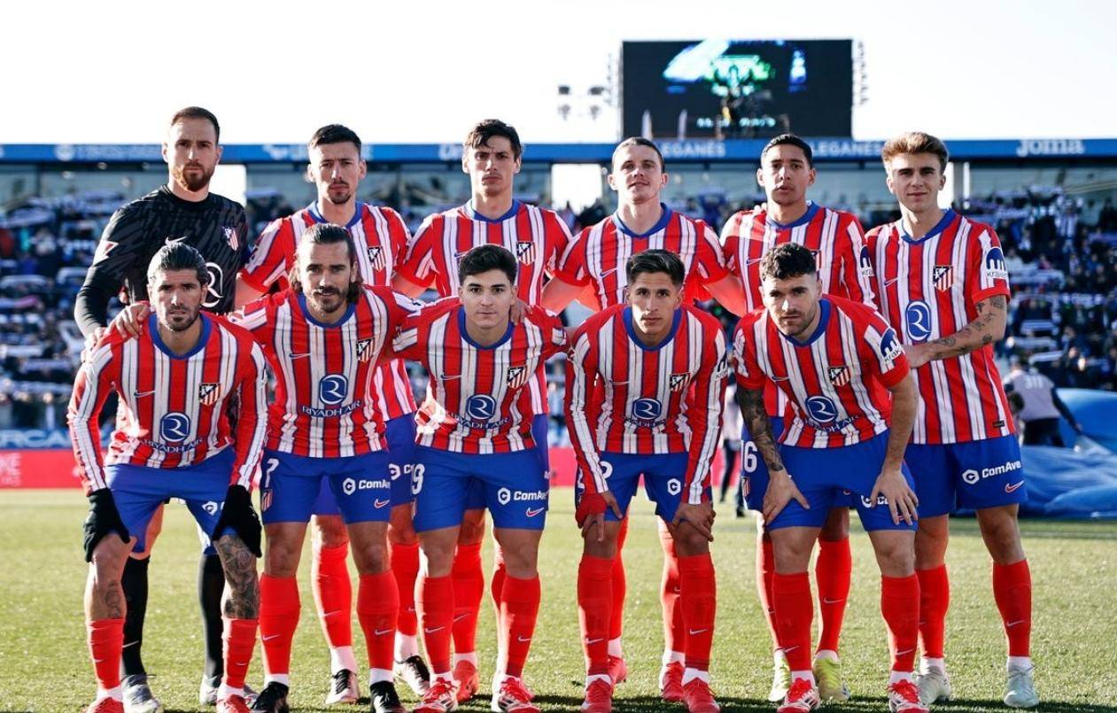 绝杀狂魔!斯图里奇利用角球机会打破僵局 绝杀狂魔!斯图里奇利用角球机会打破僵局