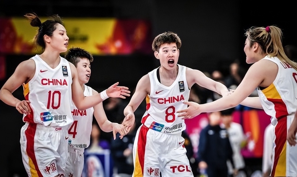 瓜分胜利？中国篮球联赛球员作出巨大表现