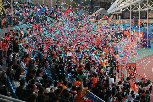 云南队主场击败对手,喜迎胜利 云南队主场击败对手,喜迎胜利