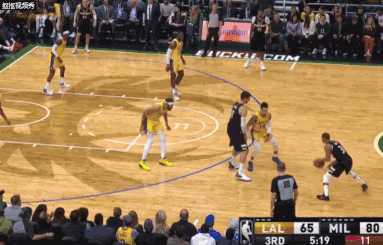 雄鹿主场惨败,失去榜首位置 雄鹿主场惨败,失去榜首位置