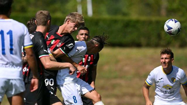 雷恩进攻火力全开,横扫对手 雷恩进攻火力全开,横扫对手