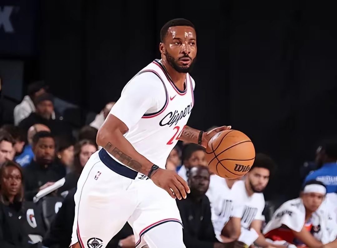 快船逆转公牛,哈雷尔绝杀助球队迎来连胜 快船逆转公牛,哈雷尔绝杀助球队迎来连胜