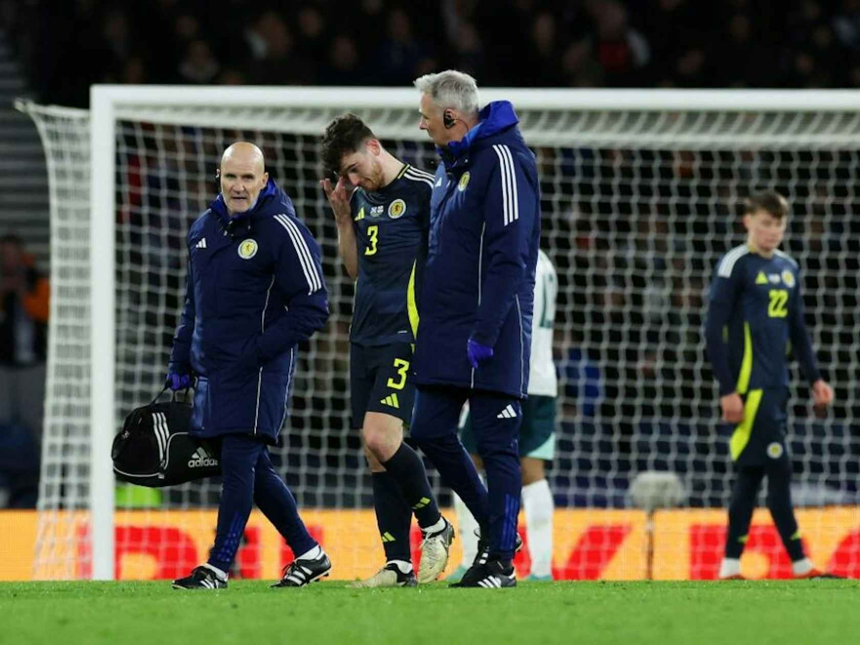 球员伤退关键球员因伤离场,对球队造成影响 球员伤退关键球员因伤离场,对球队造成影响