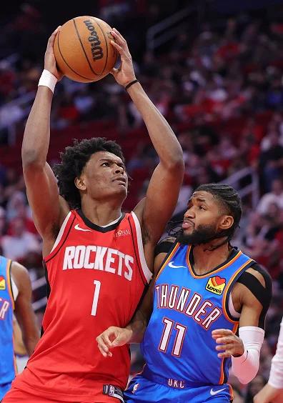 火箭大胜雷霆,势不可挡 火箭大胜雷霆,势不可挡