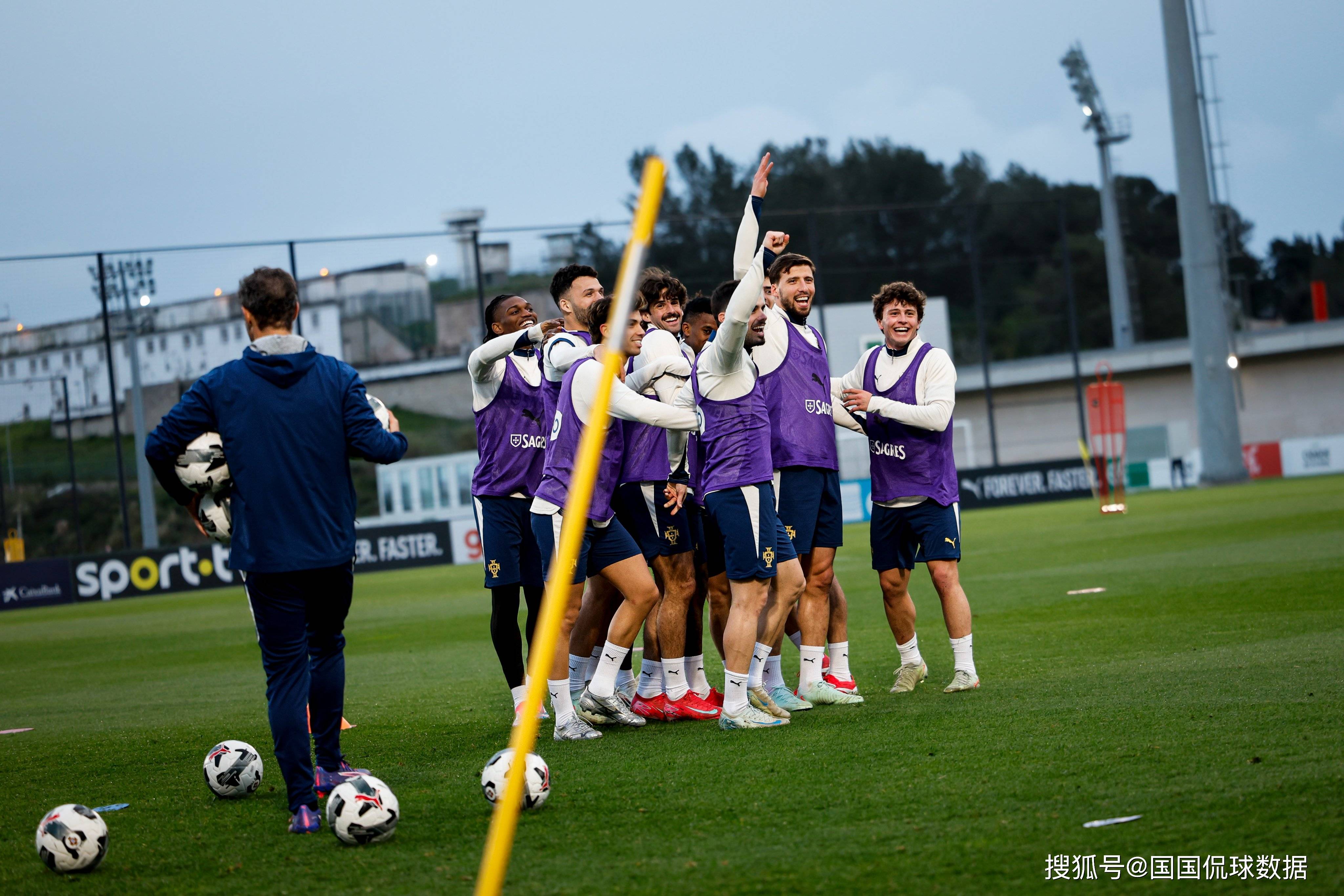 赛局精彩！欧洲联赛赛事冠军角逐焦点