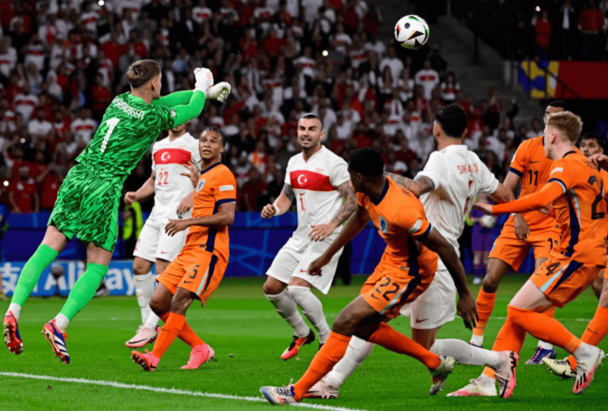 欧洲杯争冠赛场,巴拿马队一路高歌猛进 欧洲杯争冠赛场,巴拿马队一路高歌猛进