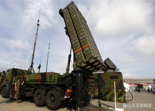 乌克兰国家队晋级希望之光照耀前行 乌克兰国家队晋级希望之光照耀前行