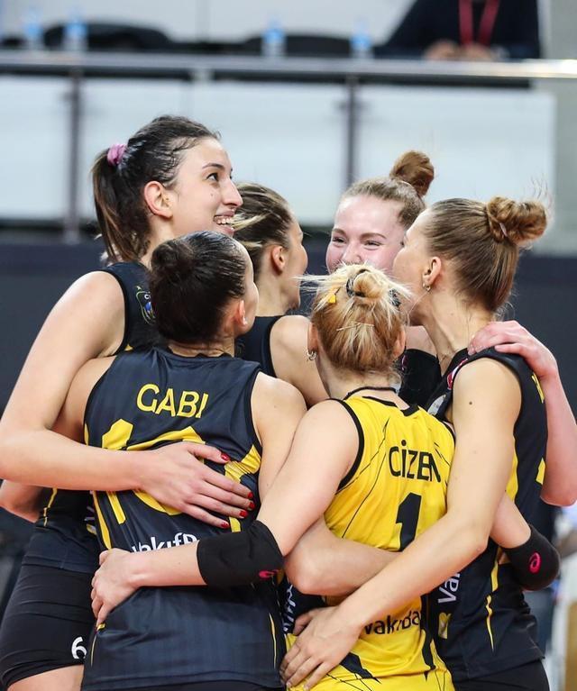 欧洲主力球队实况更新：谁能占尽先机？