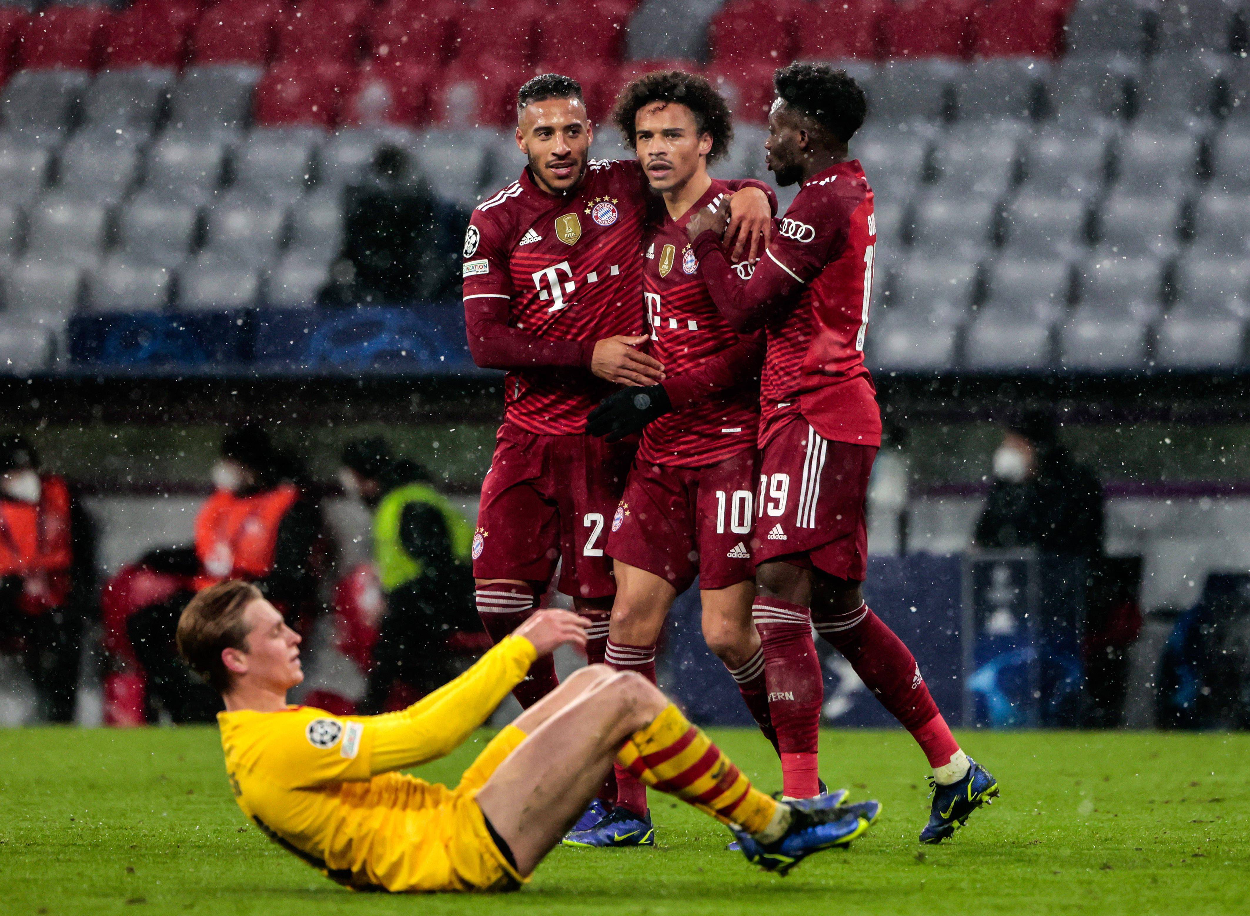 拜仁慕尼黑比分领先,晋级前景稳步提升 拜仁慕尼黑比分领先,晋级前景稳步提升