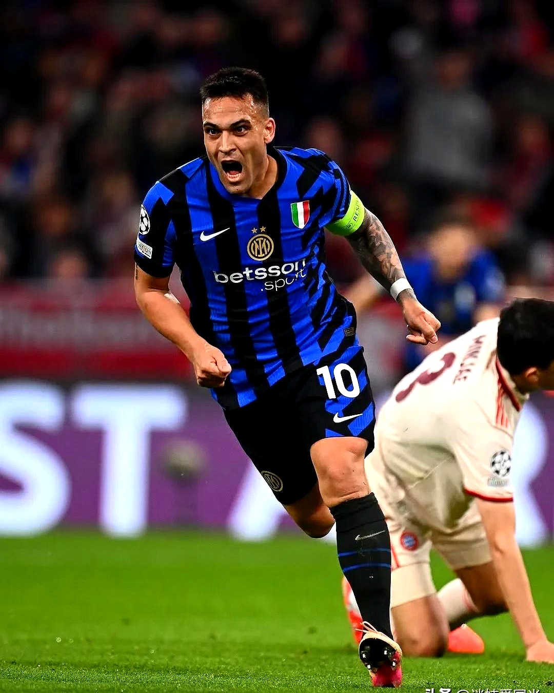 AC米兰豪取斯特拉斯堡，保持不败