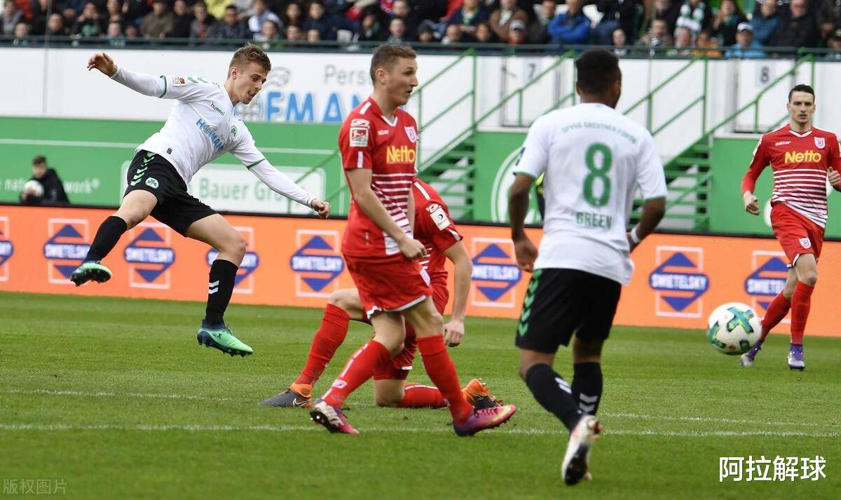 诺里奇客场战胜西汉姆联,保级形势看好 诺里奇客场战胜西汉姆联,保级形势看好