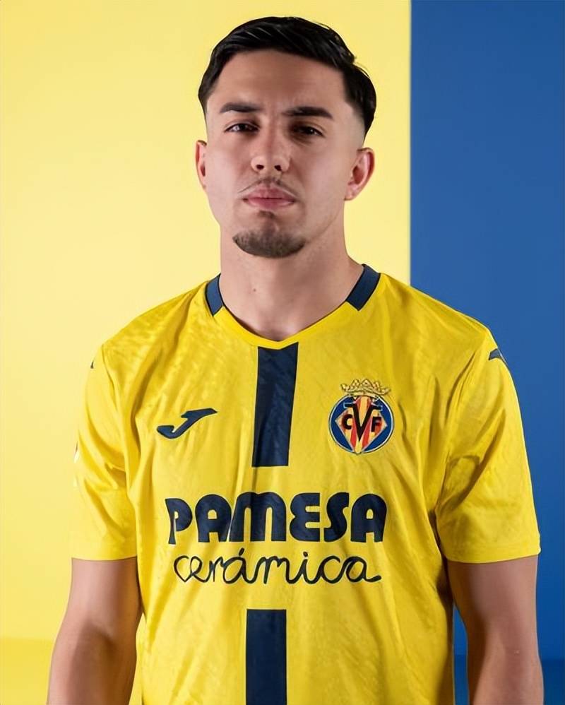 比利亚雷亚尔新援逐渐融入球队,表现逐渐提升 比利亚雷亚尔新援逐渐融入球队,表现逐渐提升