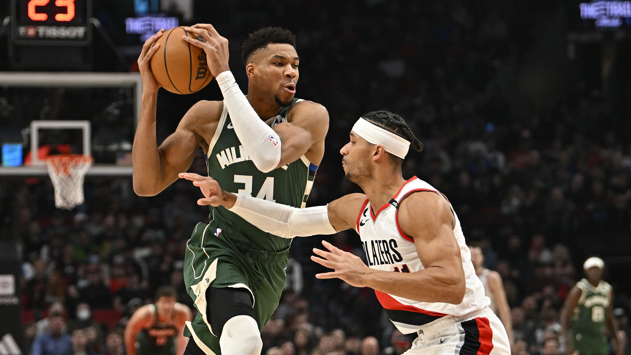 开拓者豪取七连胜,稳居西部前列 开拓者豪取七连胜,稳居西部前列