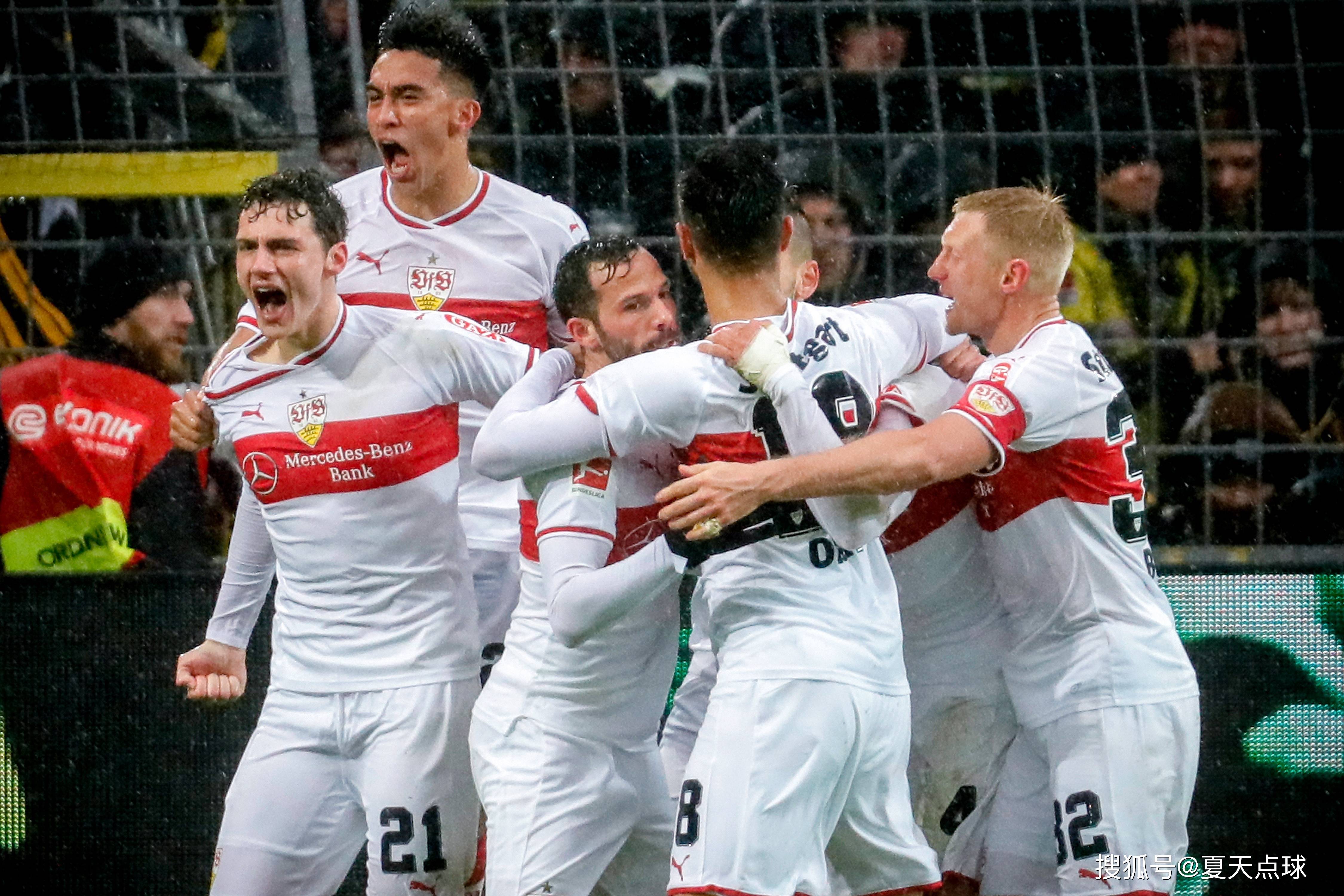 拜仁慕尼黑遭遇困境,球队备战面临挑战 拜仁慕尼黑遭遇困境,球队备战面临挑战